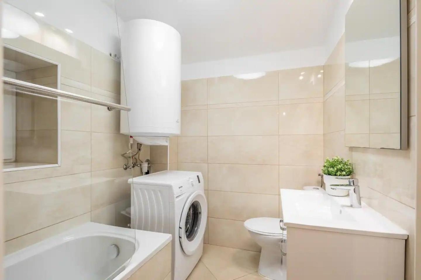 Vamhaz Boulevard Apartments بودابست المظهر الخارجي الصورة
